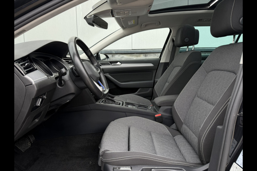 Volkswagen Passat Variant 1.4 TSI PHEV GTE Business | Pano | Elek. Trekhaak | Head-Up | Carplay | LED | Camera | Navi