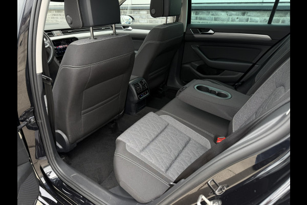 Volkswagen Passat Variant 1.4 TSI PHEV GTE Business | Pano | Elek. Trekhaak | Head-Up | Carplay | LED | Camera | Navi