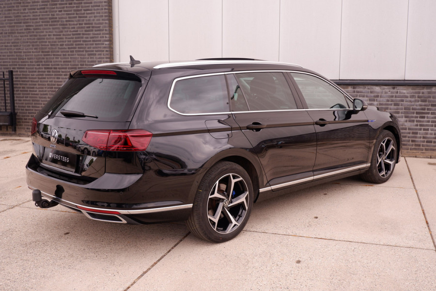 Volkswagen Passat Variant 1.4 TSI PHEV GTE Business | Pano | Elek. Trekhaak | Head-Up | Carplay | LED | Camera | Navi