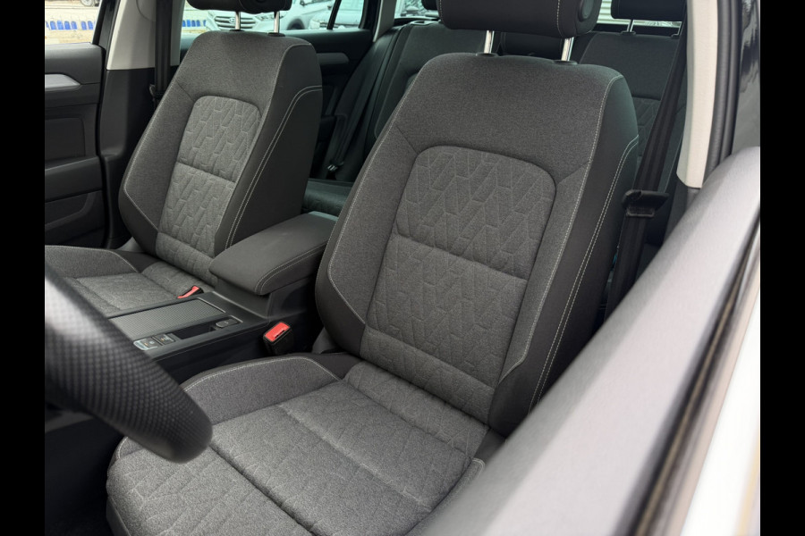 Volkswagen Passat Variant 1.4 TSI PHEV GTE Business | Pano | Elek. Trekhaak | Head-Up | Carplay | LED | Camera | Navi