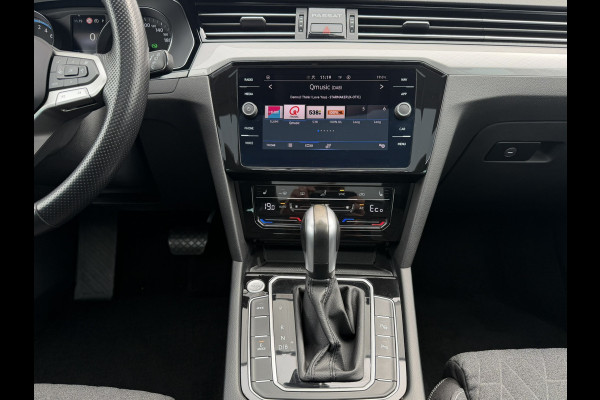 Volkswagen Passat Variant 1.4 TSI PHEV GTE Business | Pano | Elek. Trekhaak | Head-Up | Carplay | LED | Camera | Navi