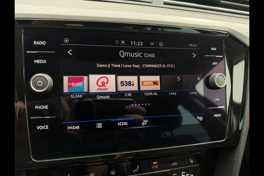 Volkswagen Passat Variant 1.4 TSI PHEV GTE Business | Pano | Elek. Trekhaak | Head-Up | Carplay | LED | Camera | Navi