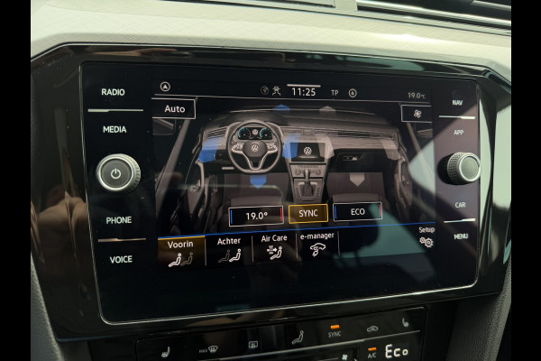 Volkswagen Passat Variant 1.4 TSI PHEV GTE Business | Pano | Elek. Trekhaak | Head-Up | Carplay | LED | Camera | Navi