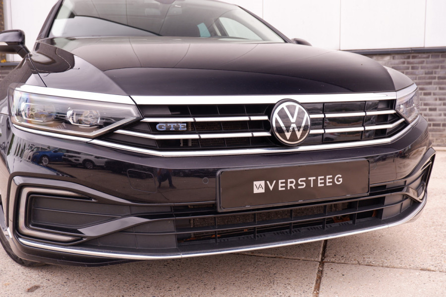 Volkswagen Passat Variant 1.4 TSI PHEV GTE Business | Pano | Elek. Trekhaak | Head-Up | Carplay | LED | Camera | Navi