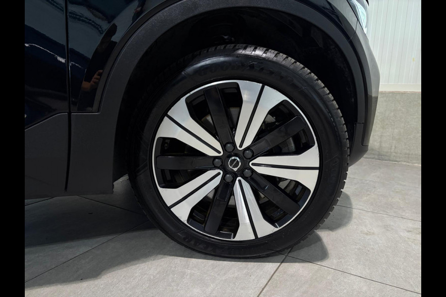 Volvo XC40 T4 Aut. Plug-in Hybrid Ultimate Dark ACC Stoelverwarming Parkeercamera 211pk
