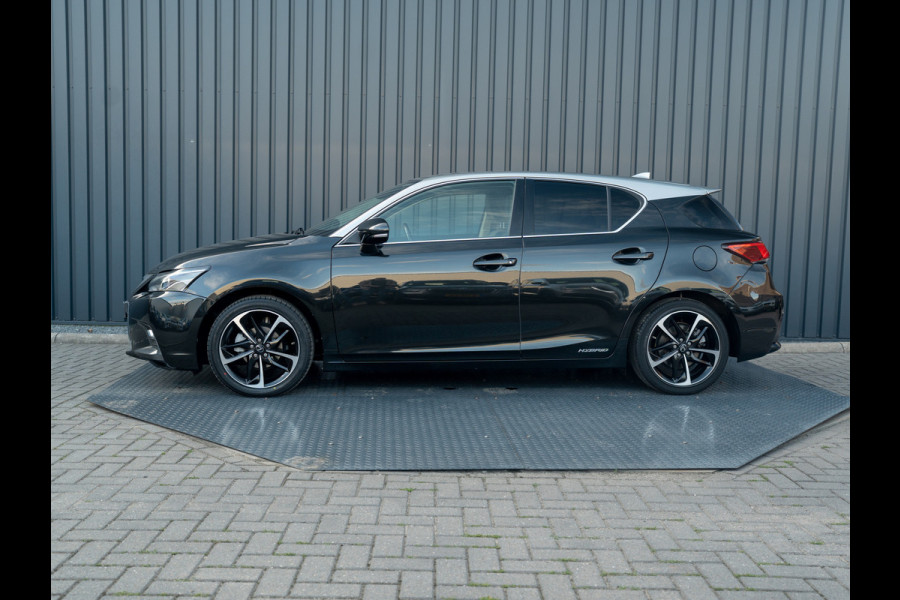 Lexus CT 200h Business Line Pro | Camera | Stoelverwarming | Leder | Bi-Tone | Keyless | Prijs Rijklaar!!
