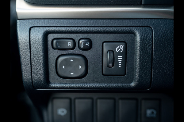 Lexus CT 200h Business Line Pro | Camera | Stoelverwarming | Leder | Bi-Tone | Keyless | Prijs Rijklaar!!