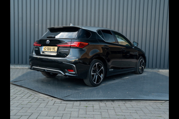Lexus CT 200h Business Line Pro | Camera | Stoelverwarming | Leder | Bi-Tone | Keyless | Prijs Rijklaar!!