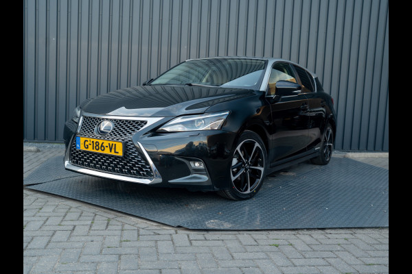 Lexus CT 200h Business Line Pro | Camera | Stoelverwarming | Leder | Bi-Tone | Keyless | Prijs Rijklaar!!