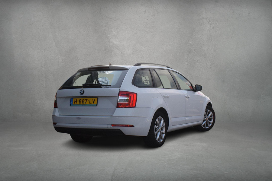 Škoda Octavia Combi 1.0 TSI Greentech Business Edition | Apple Carplay | Cruise | Navigatie | Airco