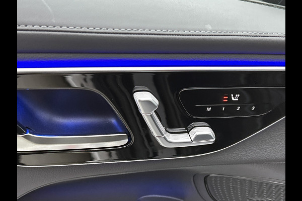 Mercedes-Benz GLC 400 e 4MATIC AMG Plug-In Hybride aprt-26 Panorama dak | 5 spaaks lichtmetalen velgen | Trekhaak | Treeplanken | Parking support | Inclusief 24 maanden MB Certified garantie voor Europa.