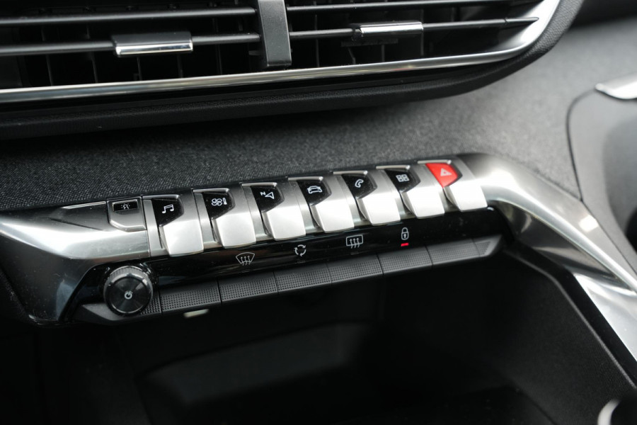 Peugeot 3008 1.2 PureTech GT Line PANORAMADAK, ORG NL, APPLE CARPLAY, VOL OPTIES!