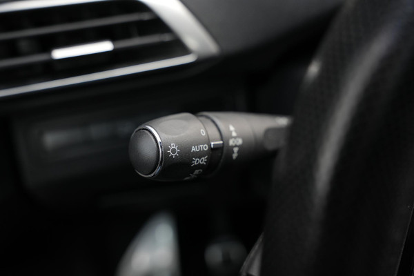 Peugeot 3008 1.2 PureTech GT Line PANORAMADAK, ORG NL, APPLE CARPLAY, VOL OPTIES!