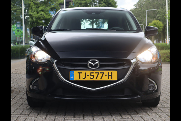 Mazda 2 1.5 Skyactiv-G Dynamic+ Navi / Pdc / Elekramen / Airco / Lm velgen 16'' Goed onderhouden / All season banden