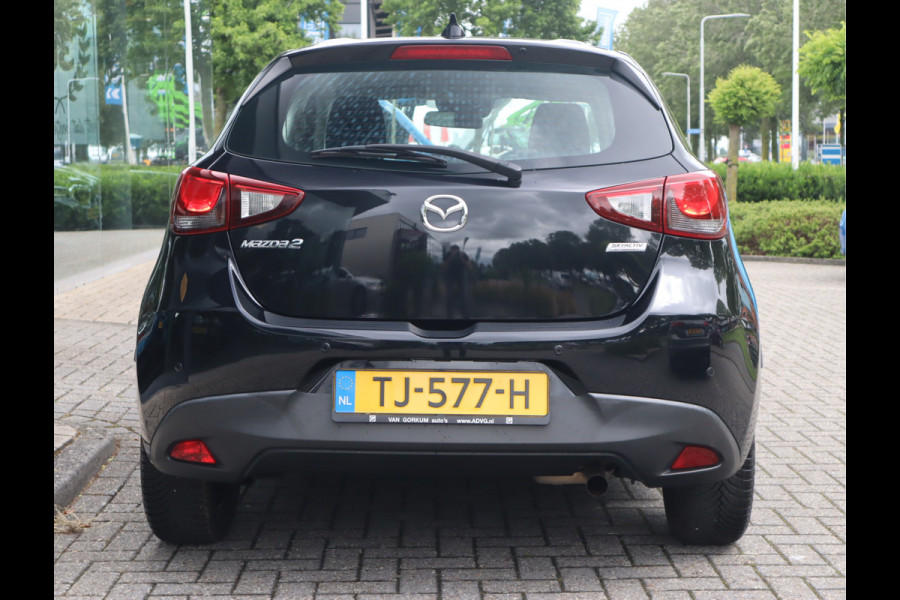 Mazda 2 1.5 Skyactiv-G Dynamic+ Navi / Pdc / Elekramen / Airco / Lm velgen 16'' Goed onderhouden / All season banden
