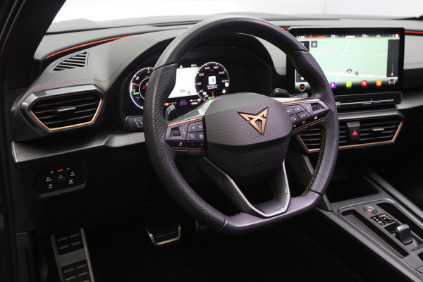CUPRA Formentor 1.4 e-Hybrid VZ 245 PK Performance PHEV, Leder, Panoramadak, Trekhaak, Memory, Camera