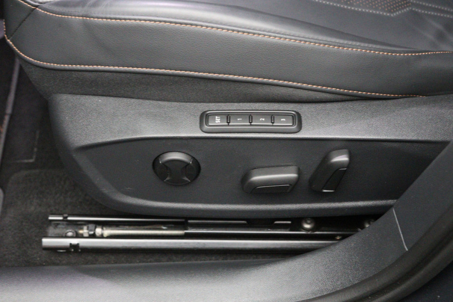 CUPRA Formentor 1.4 e-Hybrid VZ 245 PK Performance PHEV, Leder, Panoramadak, Trekhaak, Memory, Camera