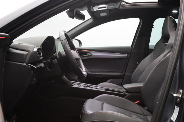 CUPRA Formentor 1.4 e-Hybrid VZ 245 PK Performance PHEV, Leder, Panoramadak, Trekhaak, Memory, Camera