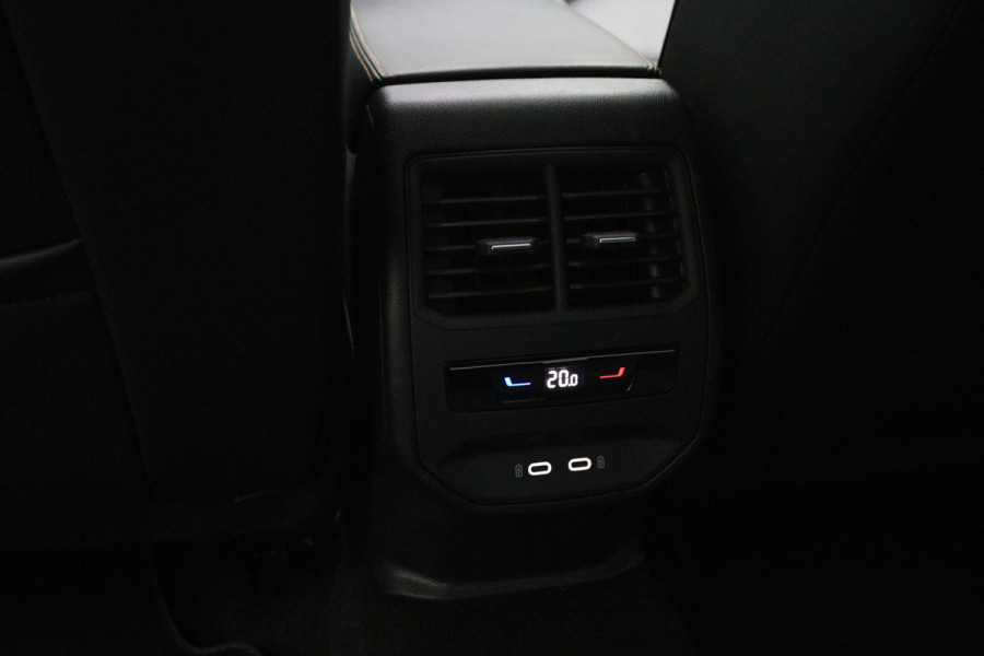 CUPRA Formentor 1.4 e-Hybrid VZ 245 PK Performance PHEV, Leder, Panoramadak, Trekhaak, Memory, Camera