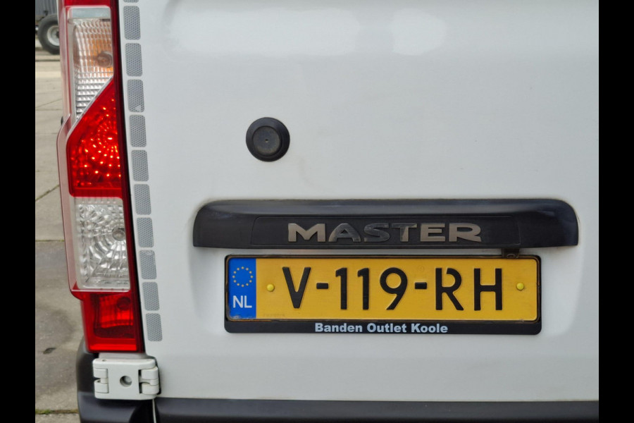 Renault Master T35 2.3 dCi L2H2 AIRCO / CRUISE CONTROLE / IMPERIAL / TREKHAAK / EURO 6