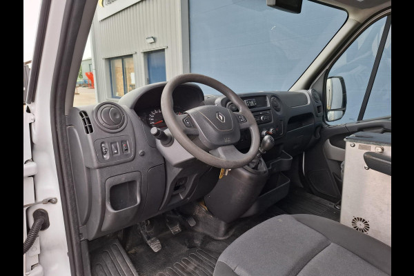 Renault Master T35 2.3 dCi L2H2 AIRCO / CRUISE CONTROLE / IMPERIAL / TREKHAAK / EURO 6