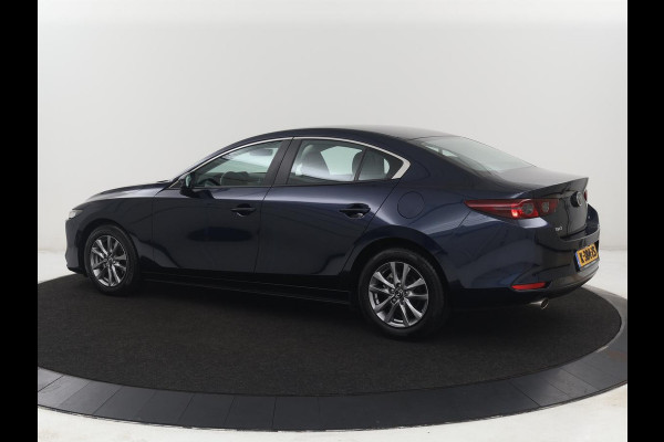 Mazda 3 2.0 e-SkyActiv-G M Hybrid 122 Comfort | Head-Up | Adaptive cruise | Camera | Carplay | Stuurverwarming | Full LED | Stoelverwarming | Navi Full map | Climate control