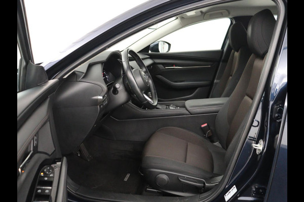 Mazda 3 2.0 e-SkyActiv-G M Hybrid 122 Comfort | Head-Up | Adaptive cruise | Camera | Carplay | Stuurverwarming | Full LED | Stoelverwarming | Navi Full map | Climate control