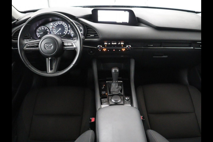 Mazda 3 2.0 e-SkyActiv-G M Hybrid 122 Comfort | Head-Up | Adaptive cruise | Camera | Carplay | Stuurverwarming | Full LED | Stoelverwarming | Navi Full map | Climate control