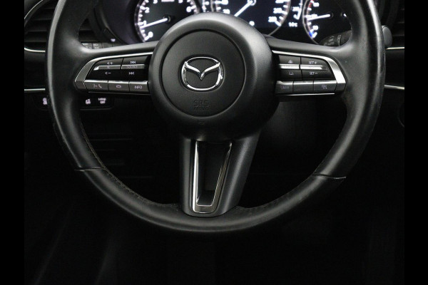 Mazda 3 2.0 e-SkyActiv-G M Hybrid 122 Comfort | Head-Up | Adaptive cruise | Camera | Carplay | Stuurverwarming | Full LED | Stoelverwarming | Navi Full map | Climate control