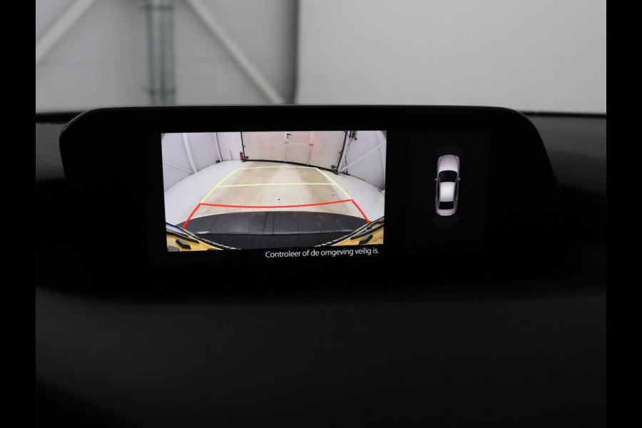 Mazda 3 2.0 e-SkyActiv-G M Hybrid 122 Comfort | Head-Up | Adaptive cruise | Camera | Carplay | Stuurverwarming | Full LED | Stoelverwarming | Navi Full map | Climate control