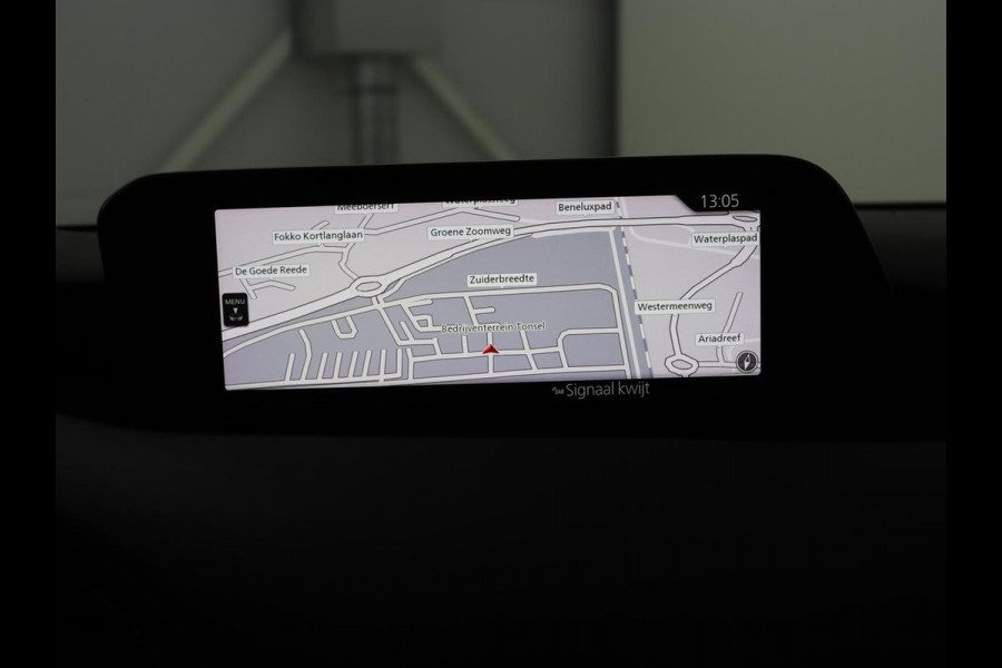 Mazda 3 2.0 e-SkyActiv-G M Hybrid 122 Comfort | Head-Up | Adaptive cruise | Camera | Carplay | Stuurverwarming | Full LED | Stoelverwarming | Navi Full map | Climate control