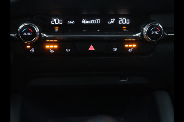 Mazda 3 2.0 e-SkyActiv-G M Hybrid 122 Comfort | Head-Up | Adaptive cruise | Camera | Carplay | Stuurverwarming | Full LED | Stoelverwarming | Navi Full map | Climate control