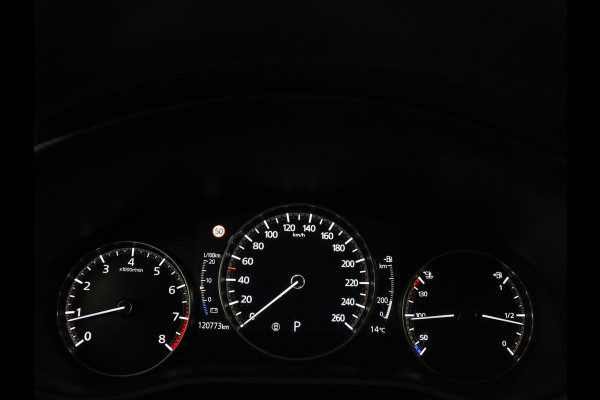 Mazda 3 2.0 e-SkyActiv-G M Hybrid 122 Comfort | Head-Up | Adaptive cruise | Camera | Carplay | Stuurverwarming | Full LED | Stoelverwarming | Navi Full map | Climate control