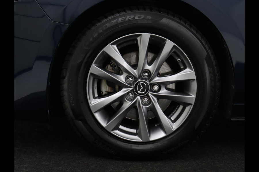 Mazda 3 2.0 e-SkyActiv-G M Hybrid 122 Comfort | Head-Up | Adaptive cruise | Camera | Carplay | Stuurverwarming | Full LED | Stoelverwarming | Navi Full map | Climate control