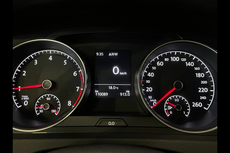 Volkswagen Golf 1.0 TSI|86 PK|5-DEURS|FACELIFT|NAVIGATIE|APPLE CARPLAY|CLIMATE+CRUISE CONTROL|DAB|PDC V+A|ORIGINELE NL-AUTO|NAP|