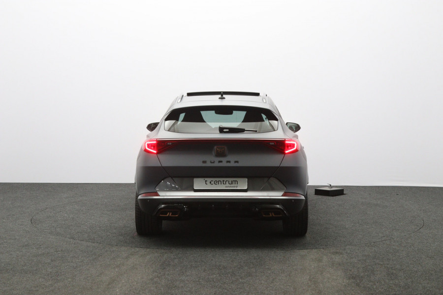 CUPRA Formentor 1.4 e-Hybrid VZ 245 PK Performance PHEV, Leder, Panoramadak, Trekhaak, Memory, Camera