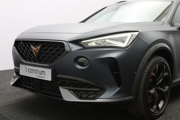 CUPRA Formentor 1.4 e-Hybrid VZ 245 PK Performance PHEV, Leder, Panoramadak, Trekhaak, Memory, Camera