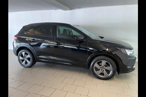 Opel Grandland 1.2 Turbo Edition AUTOMAAT AIRCO NAVI CRUISE BLUETOOTH STOELVERW STUURVERW VELGEN NIEUWSTAAT