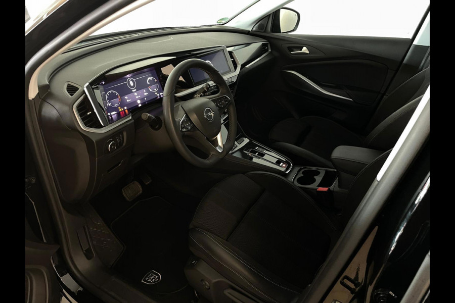 Opel Grandland 1.2 Turbo Edition AUTOMAAT AIRCO NAVI CRUISE BLUETOOTH STOELVERW STUURVERW VELGEN NIEUWSTAAT