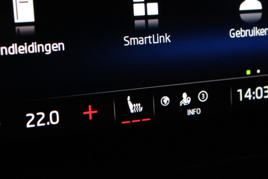 Škoda Octavia Combi 1.0 TSI Business > Camera/Trekhaak/Stoelverwarming...