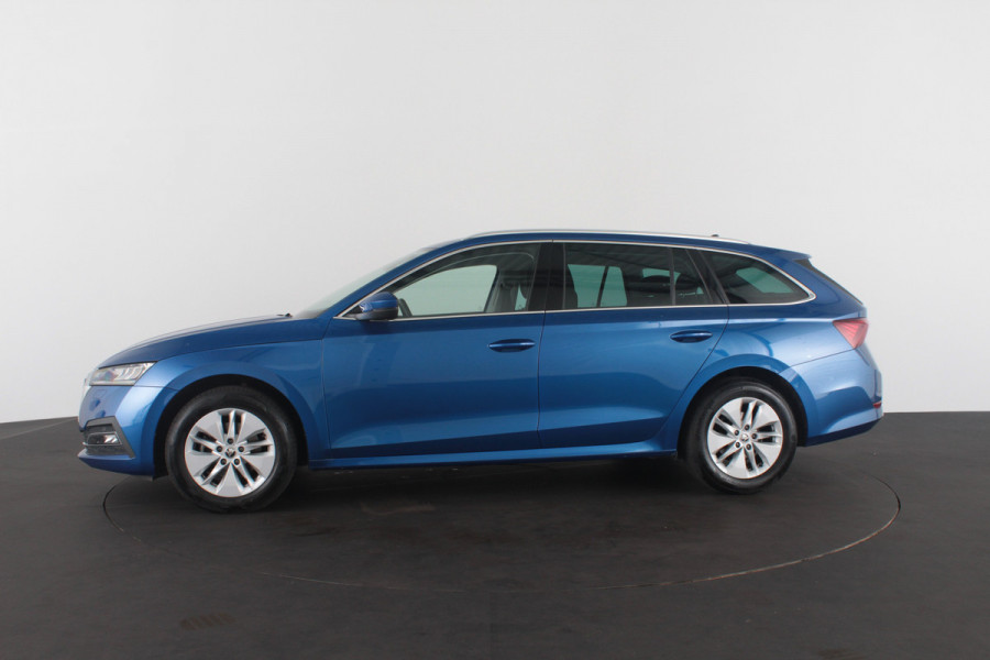 Škoda Octavia Combi 1.0 TSI Business > Camera/Trekhaak/Stoelverwarming...