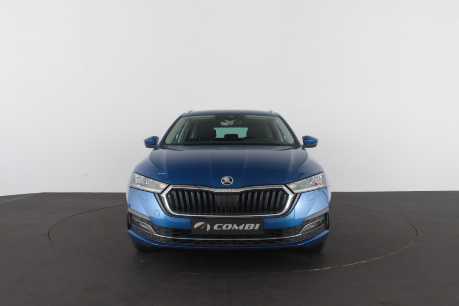 Škoda Octavia Combi 1.0 TSI Business > Camera/Trekhaak/Stoelverwarming...
