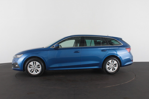 Škoda Octavia Combi 1.0 TSI Business > Camera/Trekhaak/Stoelverwarming...