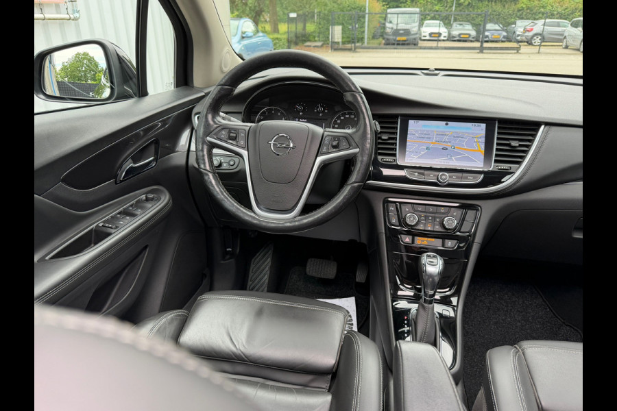 Opel Mokka X 1.4 Turbo Innovation 140 Pk | Navigatie | Voll Leder | Glazen schuif / Kantel dak | Clima | Cruise | trekhaak | 19".