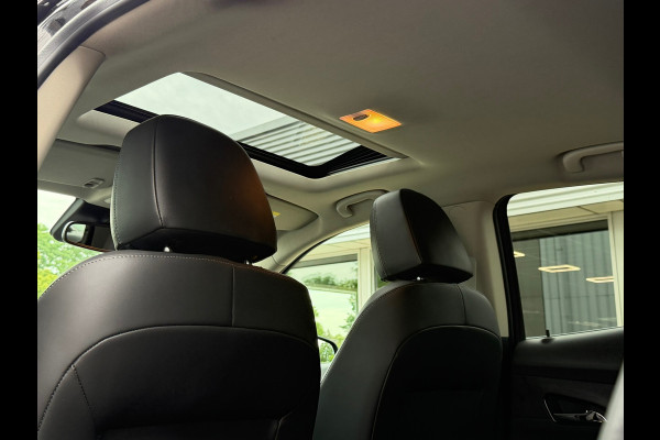 Opel Mokka X 1.4 Turbo Innovation 140 Pk | Navigatie | Voll Leder | Glazen schuif / Kantel dak | Clima | Cruise | trekhaak | 19".