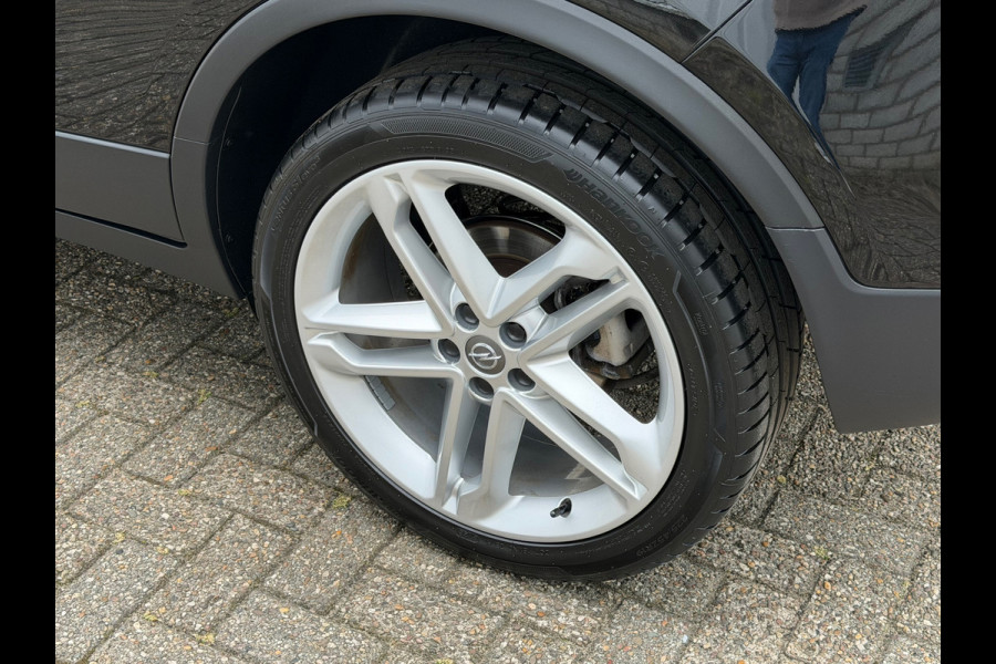 Opel Mokka X 1.4 Turbo Innovation 140 Pk | Navigatie | Voll Leder | Glazen schuif / Kantel dak | Clima | Cruise | trekhaak | 19".
