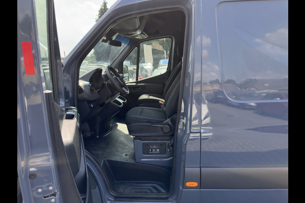 Mercedes-Benz eSprinter (INCL. BTW) *AUT | CLIMATE CONTROL | ELECTRIC WINDOWS | CAMERA | 16 INCH*