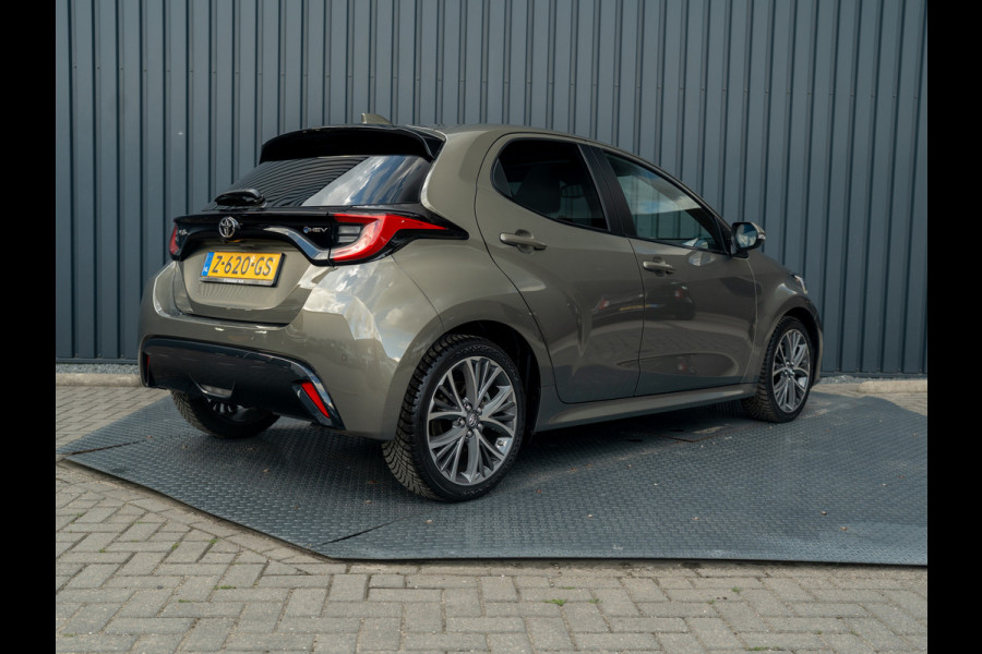 Toyota Yaris 1.5 Hybrid 130 Executive | Panodak | JBL | Head Up | Stuur & Stoel verw. | Premium Pack | Prijs Rijklaar!!
