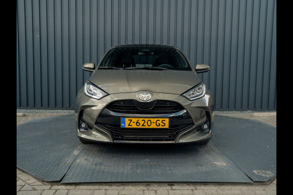 Toyota Yaris 1.5 Hybrid 130 Executive | Panodak | JBL | Head Up | Stuur & Stoel verw. | Premium Pack | Prijs Rijklaar!!