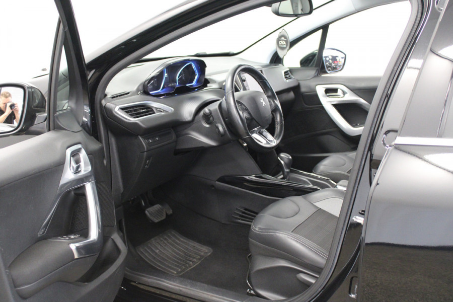 Peugeot 2008 1.2 PureTech Allure